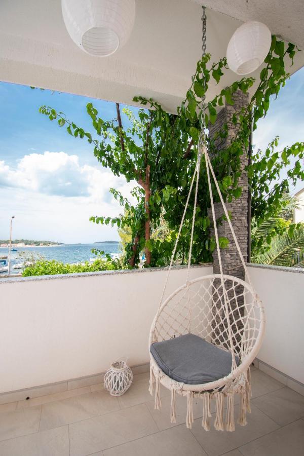 Apartments Alisa Brodarica  Dış mekan fotoğraf