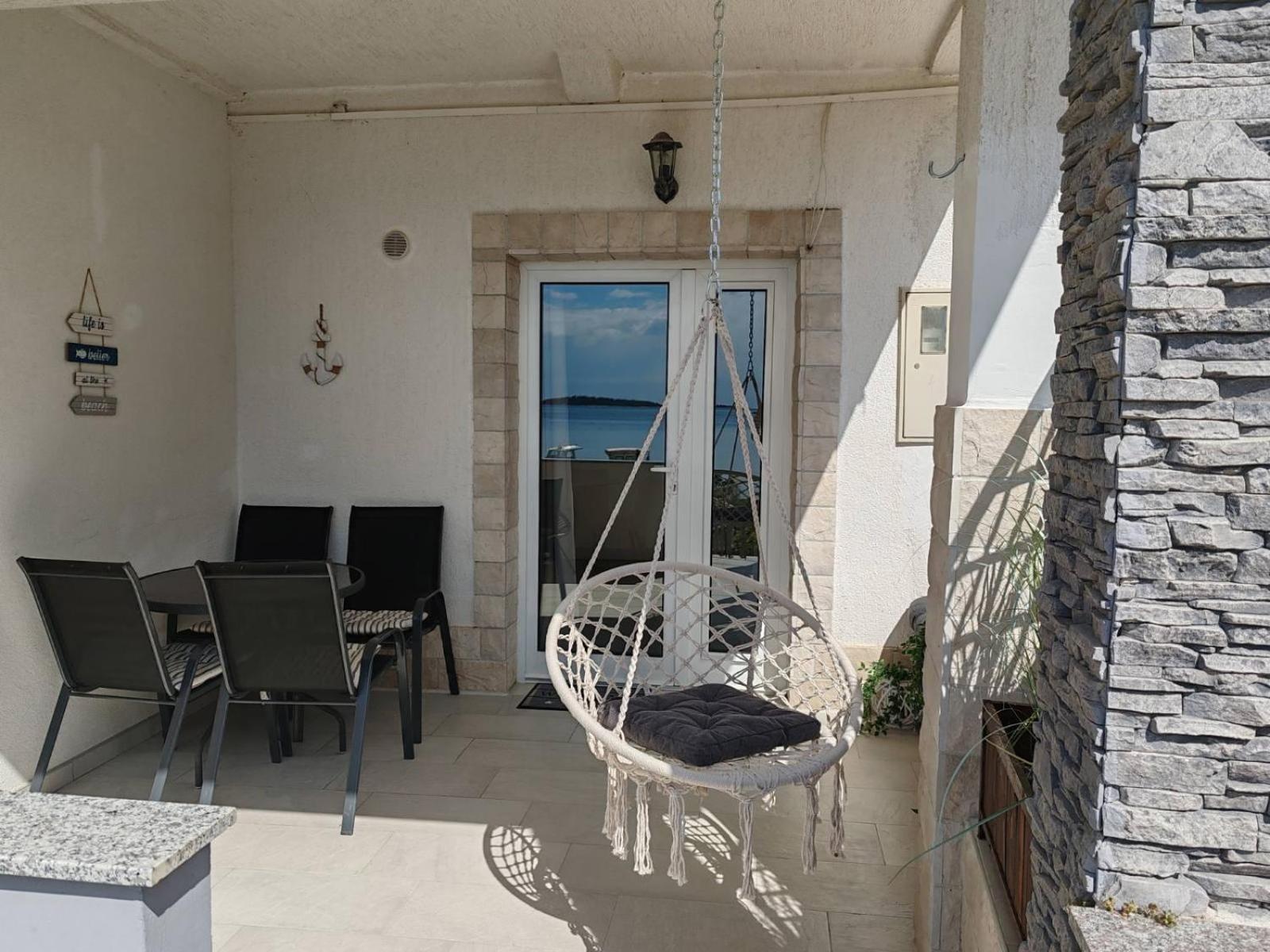 Apartments Alisa Brodarica  Dış mekan fotoğraf