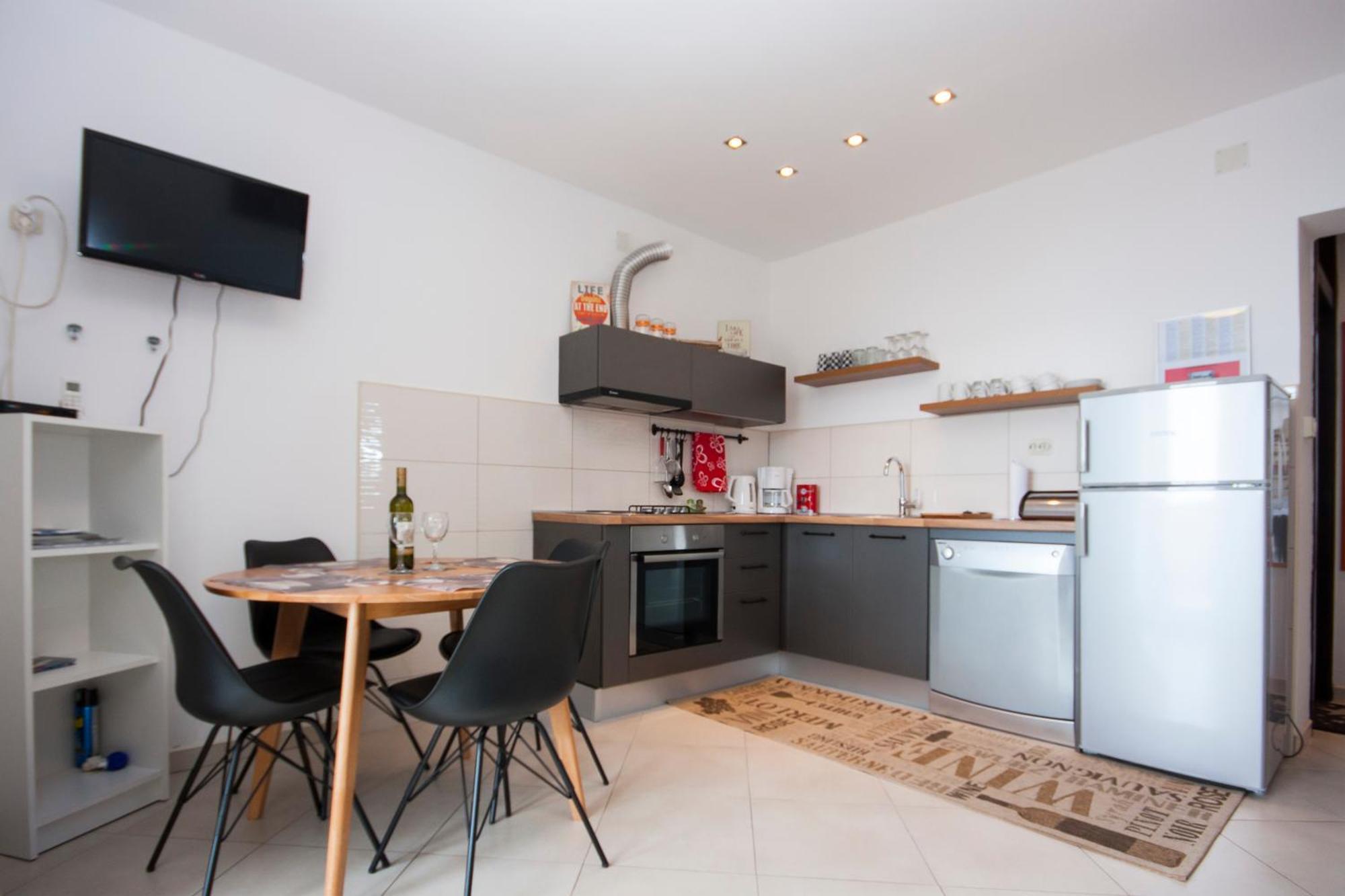 Apartments Alisa Brodarica  Dış mekan fotoğraf